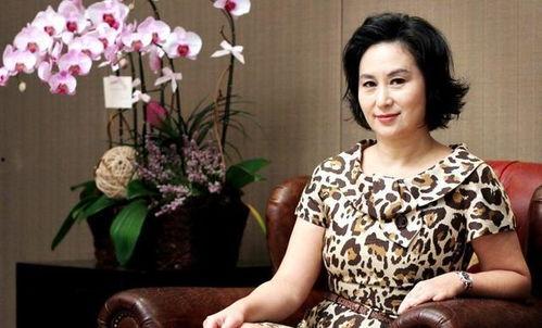 何超琼吃瓜,揭秘娱乐圈幕后风云